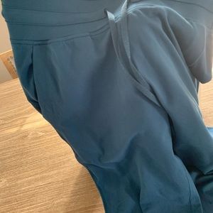 Lululemon joggers
